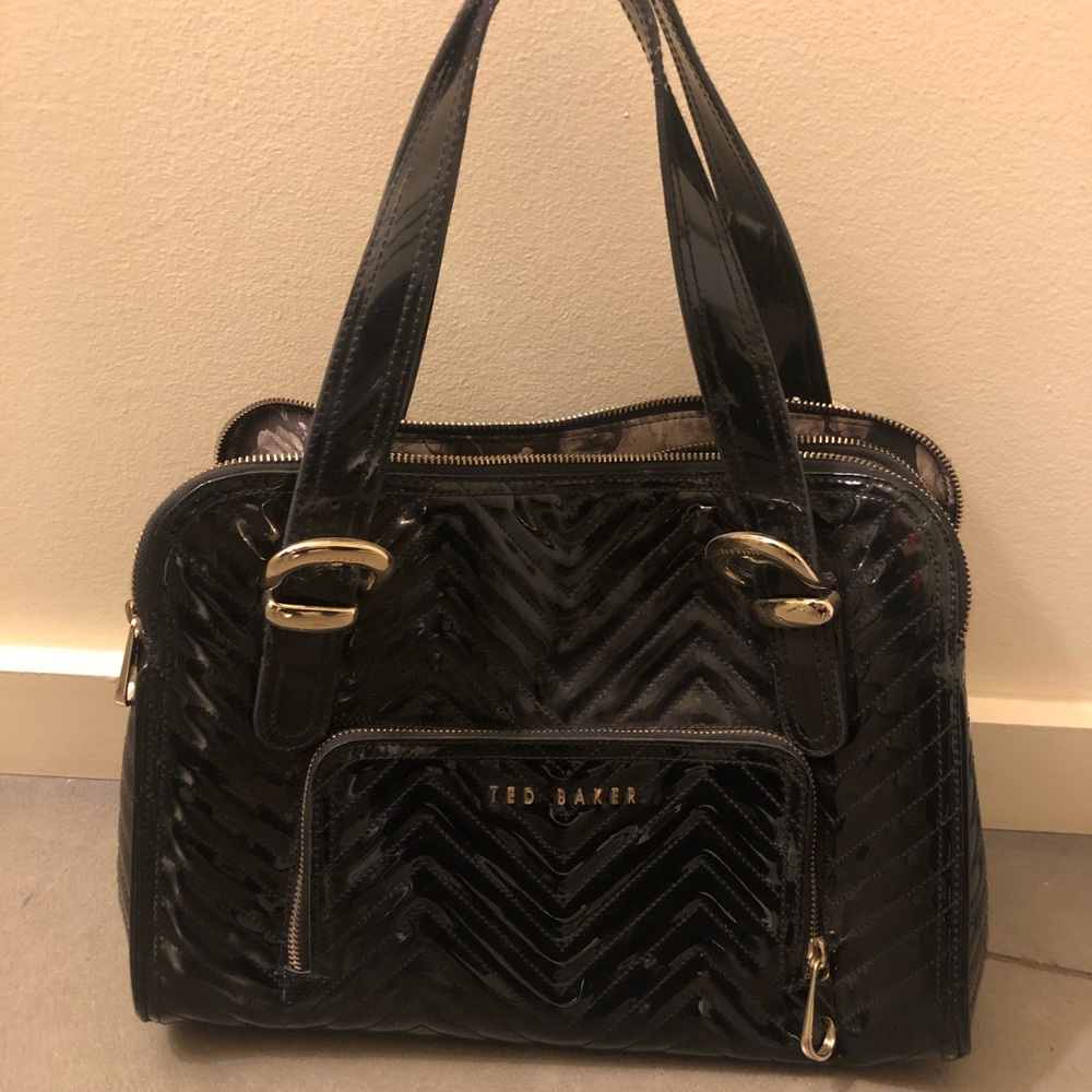 ⚠️Sale⚠️Authentic Ted Baker Quilted Kayler Bag